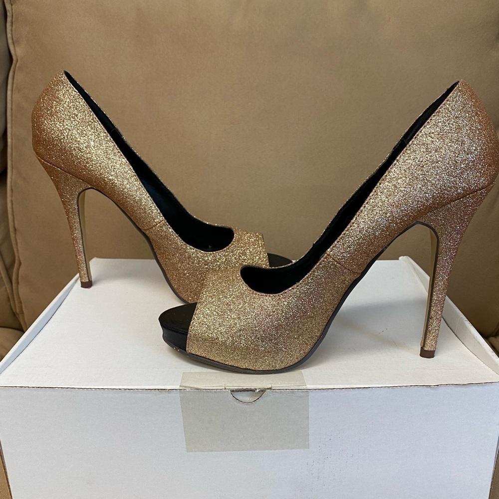 MICHAEL Antonio Gold Glitter Open Toe Heels Sz 9
